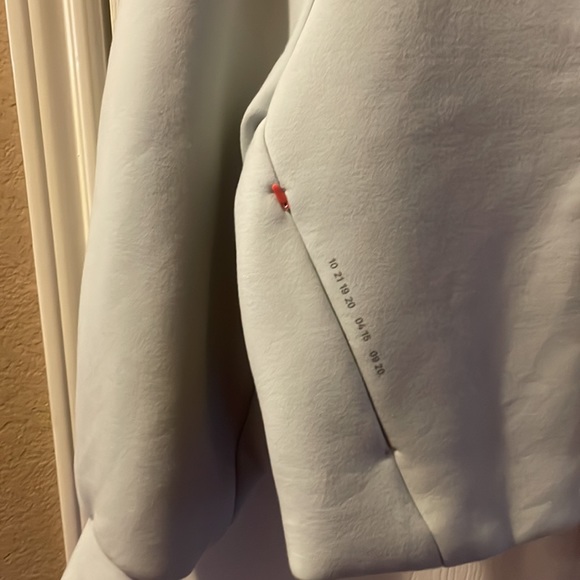 Nike Crop Jacket - Picture 3 of 5